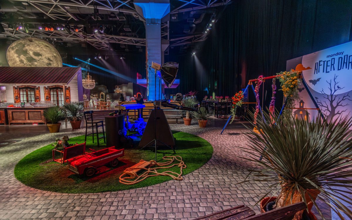 2025-10-30MONDAY-170